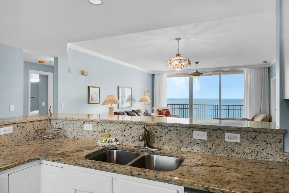 Santa Rosa Towers unit 1202
