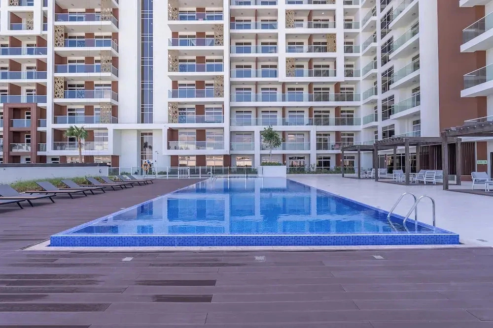 NEW Lisiting | Miracle Garden | Great Location