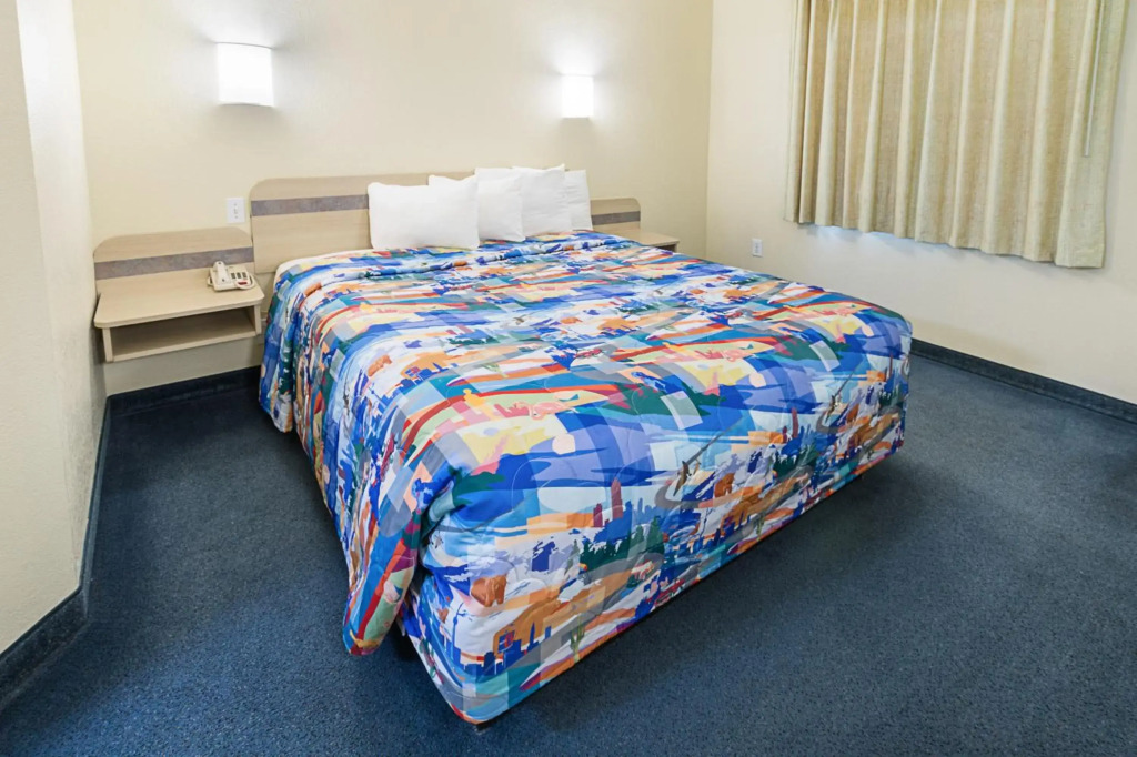 Motel 6-Weatherford, TX