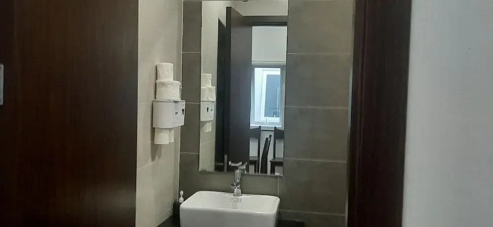 OYO 1161 Puchin Hotel And Apartment