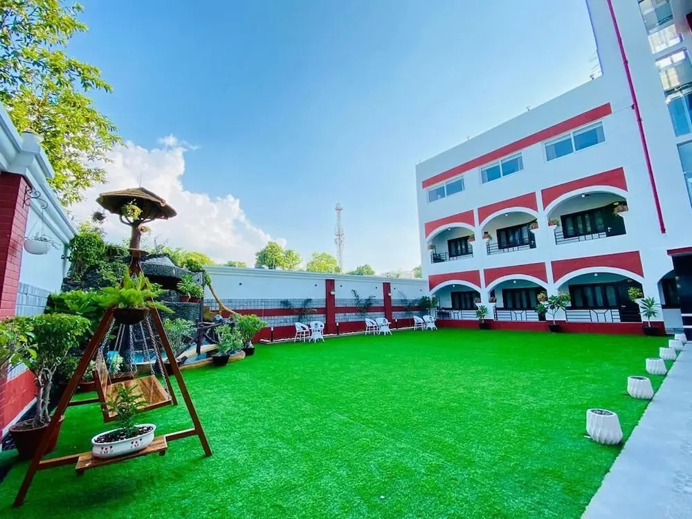 Prayag Villa Inn