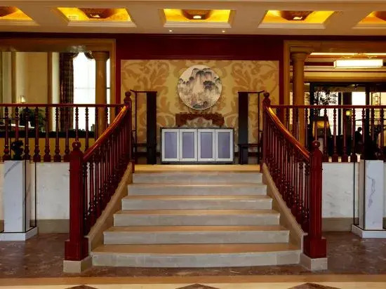 Aile Holiday Hotel