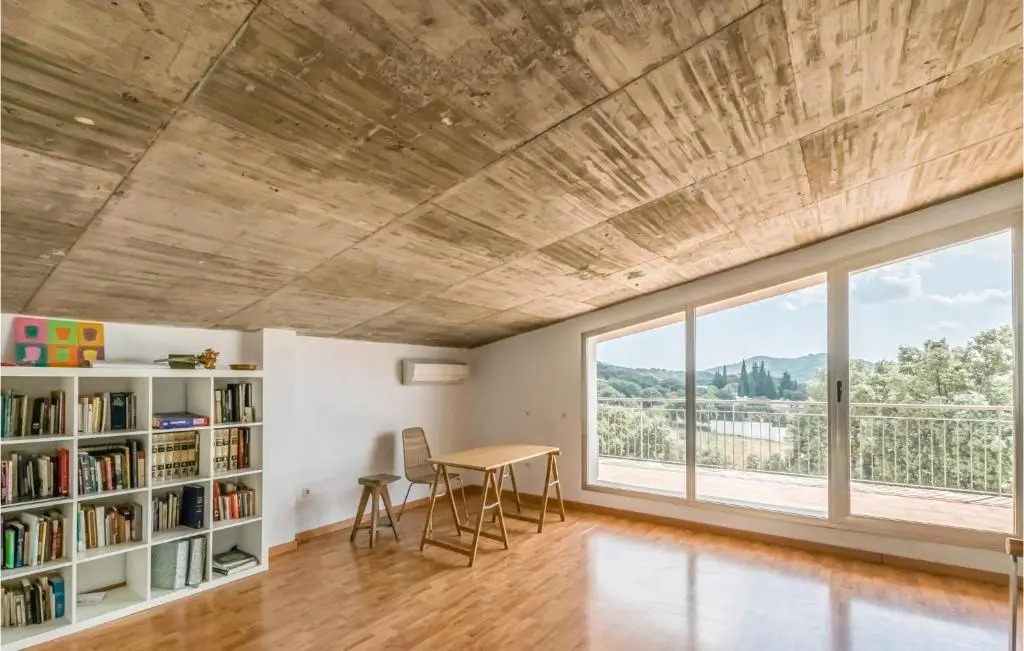Pet Friendly Home In Villaharta