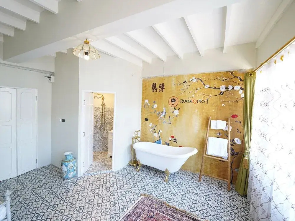 2499 Heritage Hotel Chinatown By RoomQuest