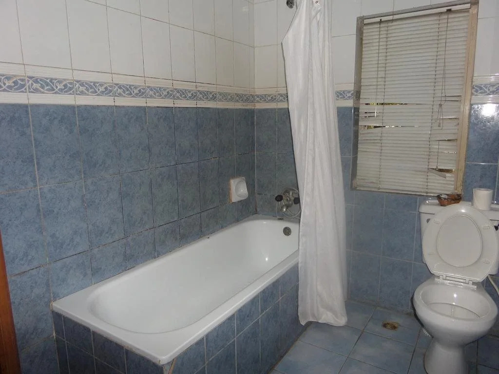 Noahs Ark Hotel & Suites