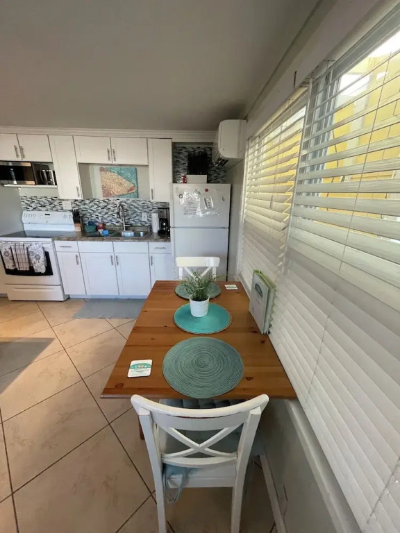 Southern PAG Beach House Bungalows