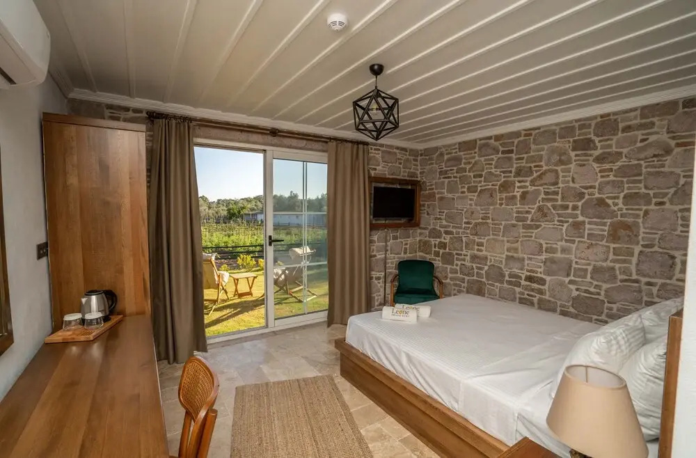 Leone Natural Otel