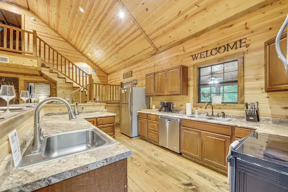 Pets & Families Welcome: Secluded Broken Bow Cabin