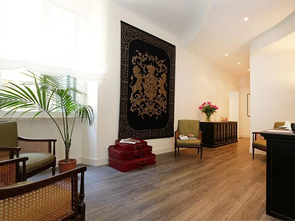 Cavour Suites Guest House