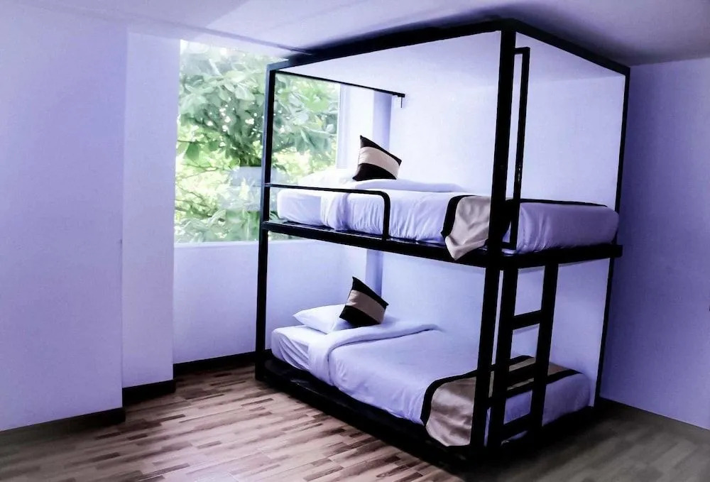The Lodge Yangon Poshtel - Hostel
