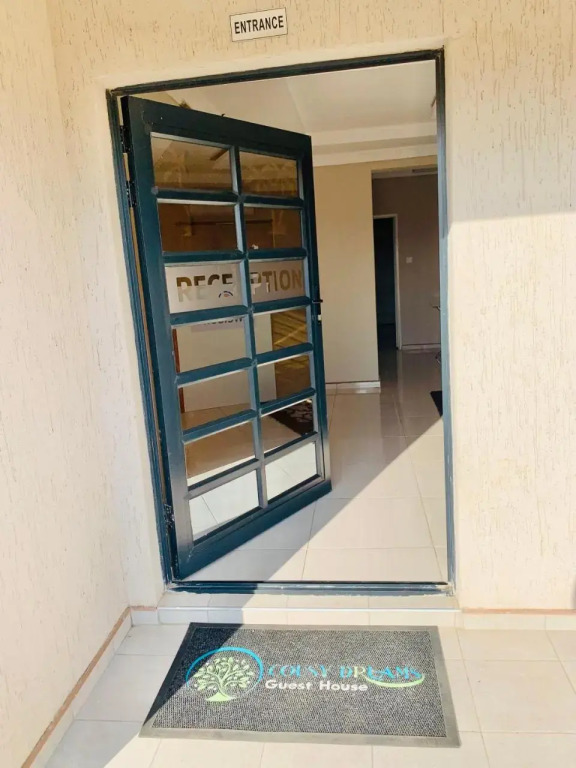 Royal Suites Guest House