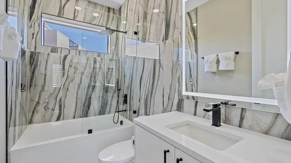 Uptown Oasis 3 Bedroom Townhouse