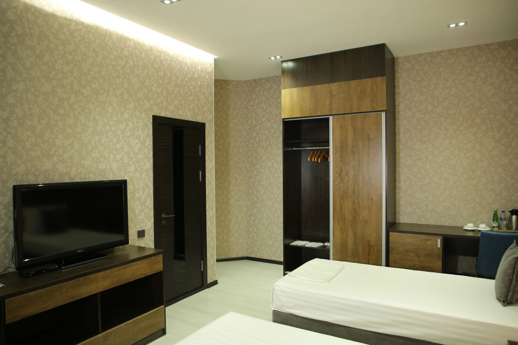 Home Hotel