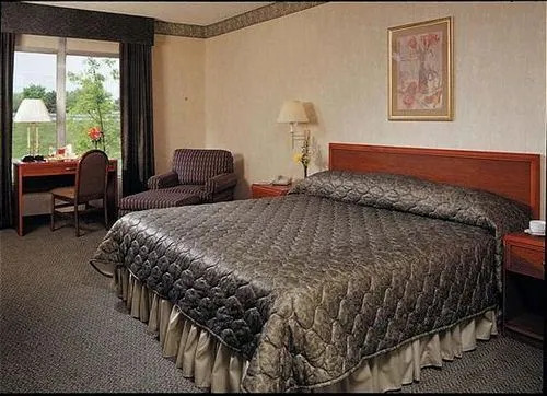 Holiday Inn Select