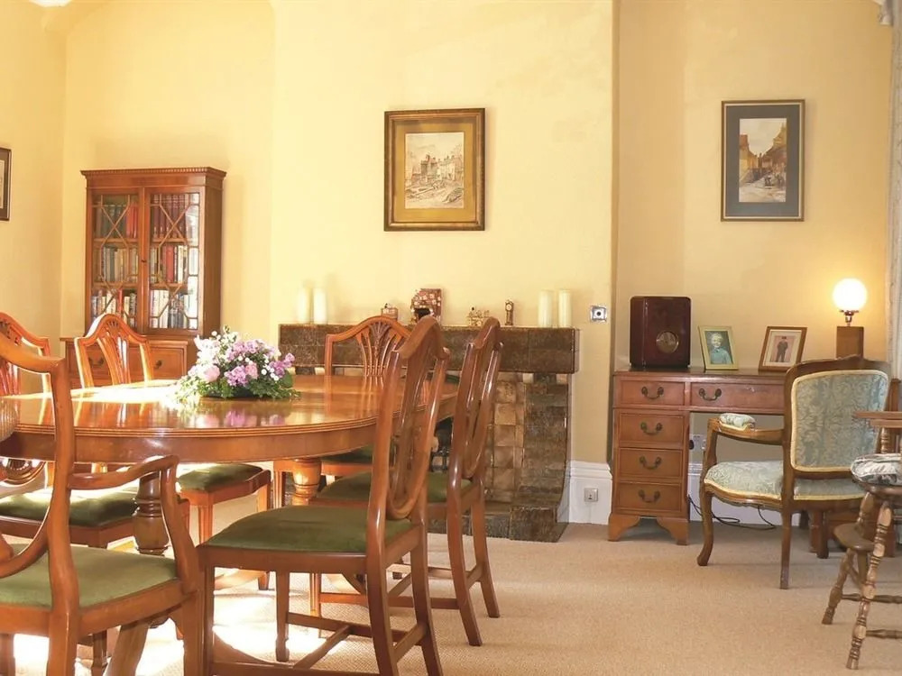Croxton House Bed And Breakfast