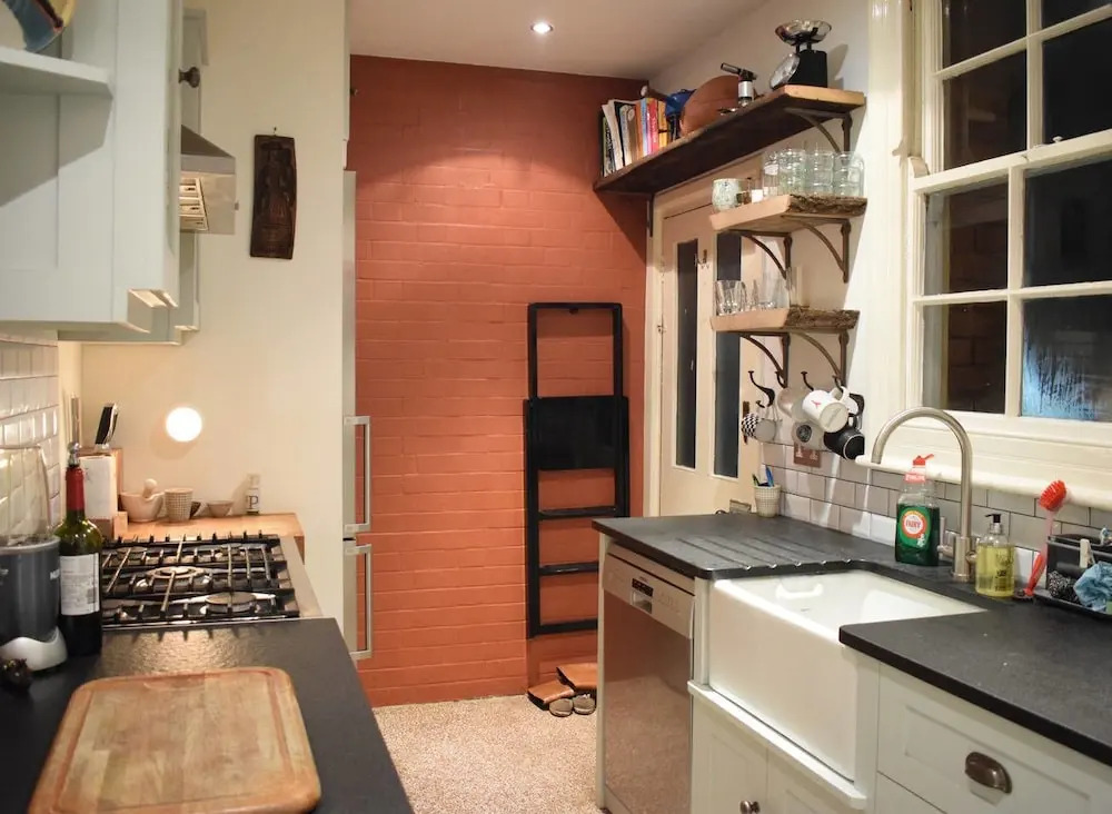 2 Bedroom Home in Camberwell
