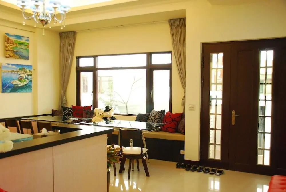 Lucky Bear Guesthouse