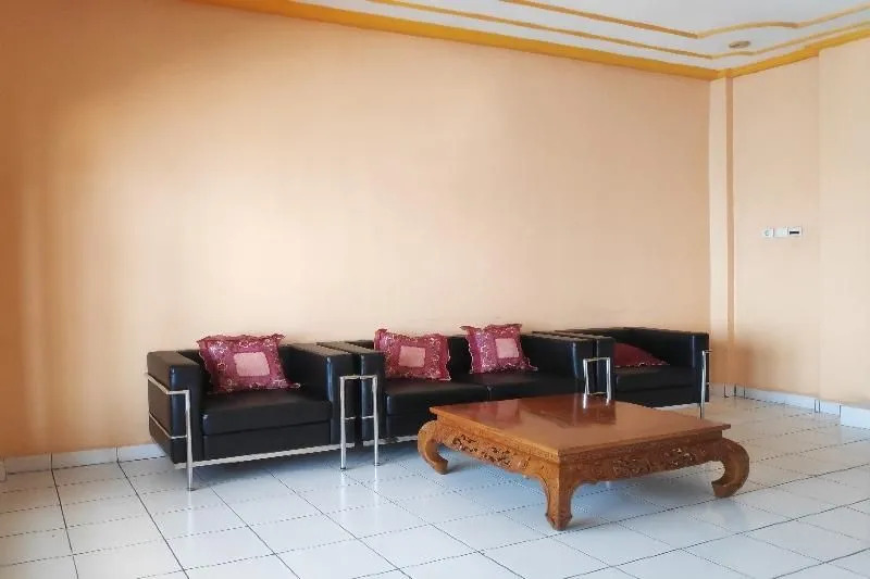 OYO 91112 Tara Kost