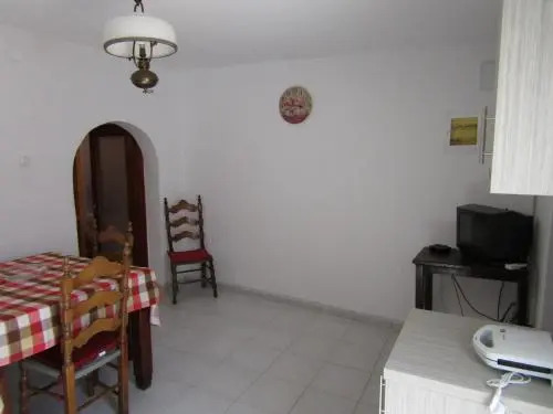 Theanos House