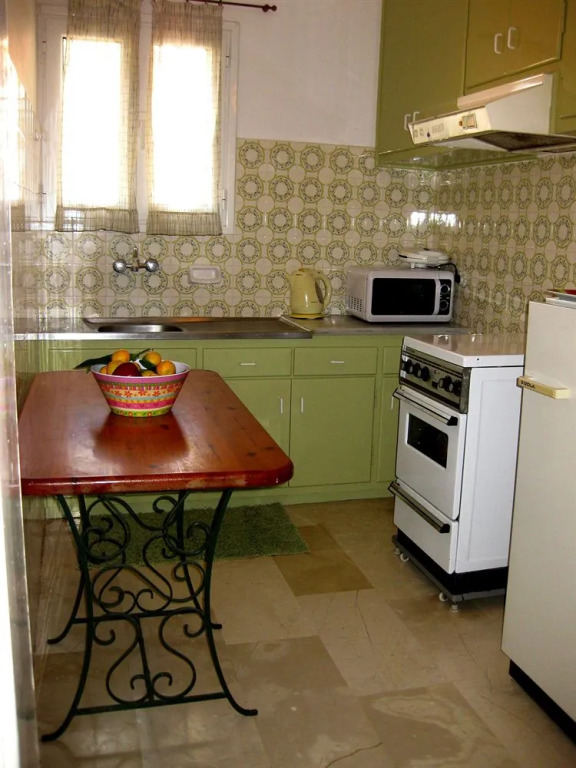 Danae Apartments