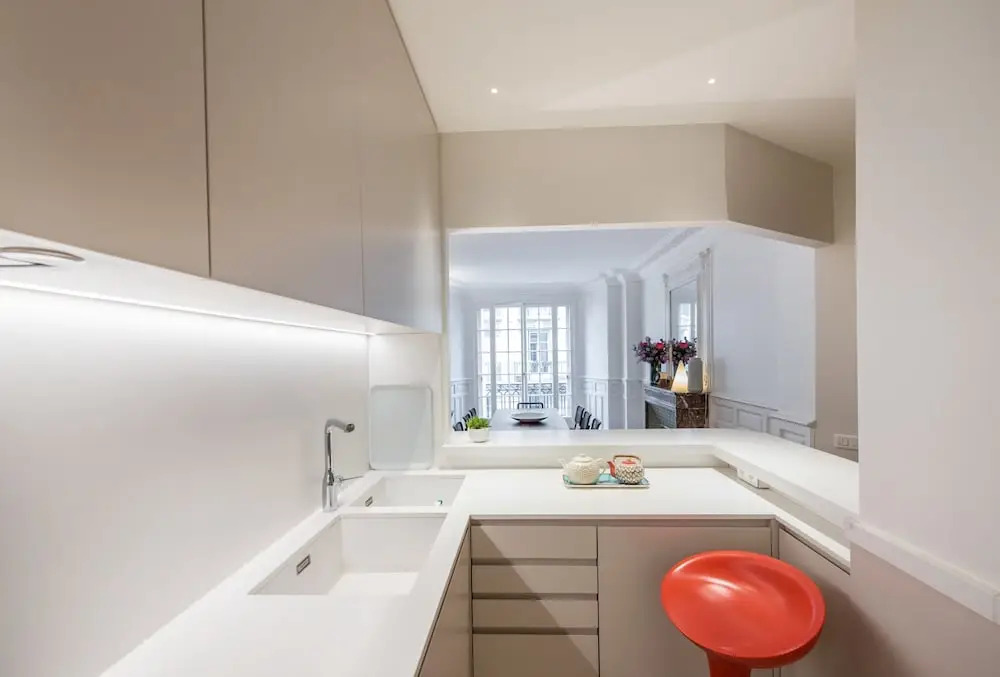 Four Saint Germain - Elegant Spacious 3 BDR Apartment in the Heart of Saint Germain