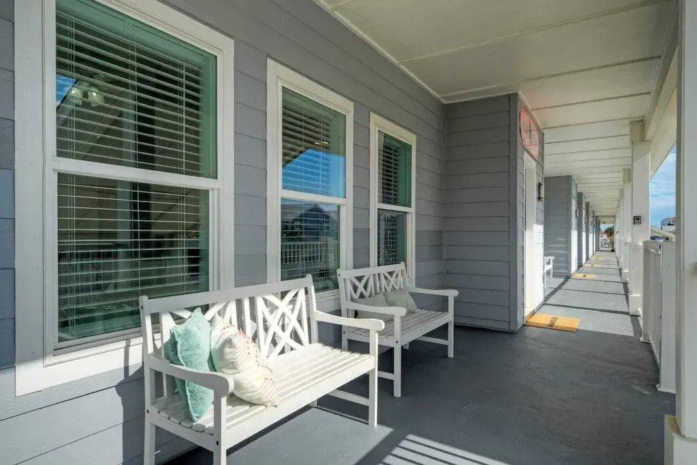 9 Costa Bahia Condos Sleeps 50 + Pool Minutes to the Beach