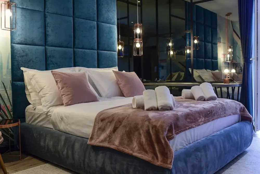 The Lion Rooms