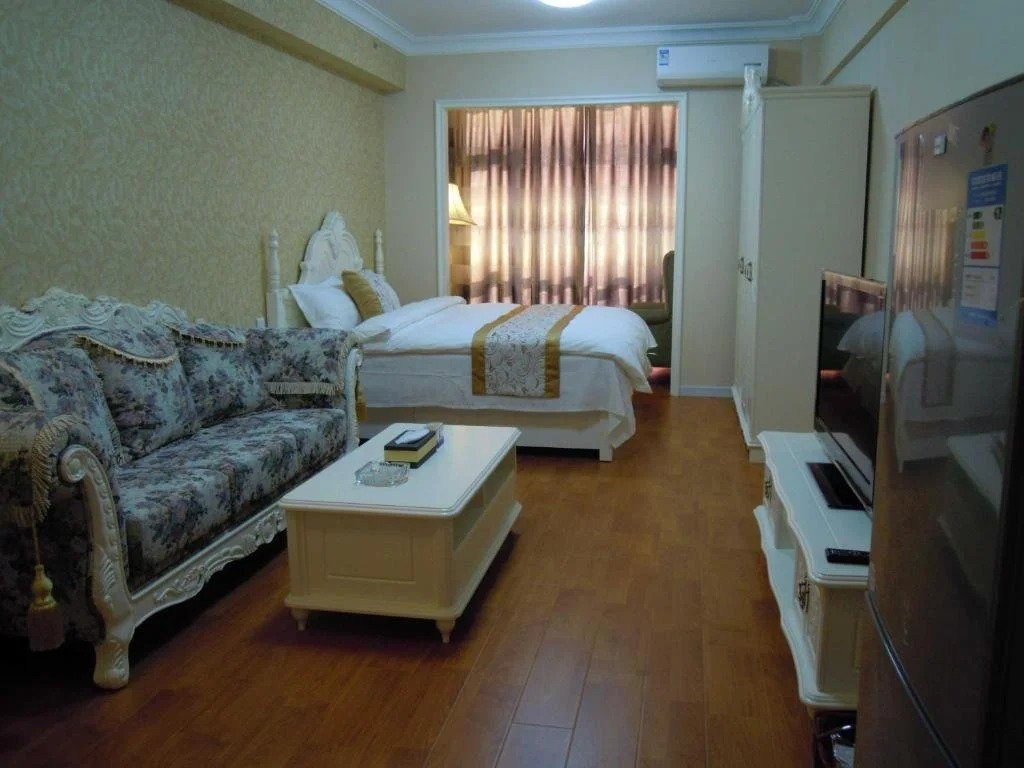 Dalian Mingrui Zuoan Classic Fashion Apartment