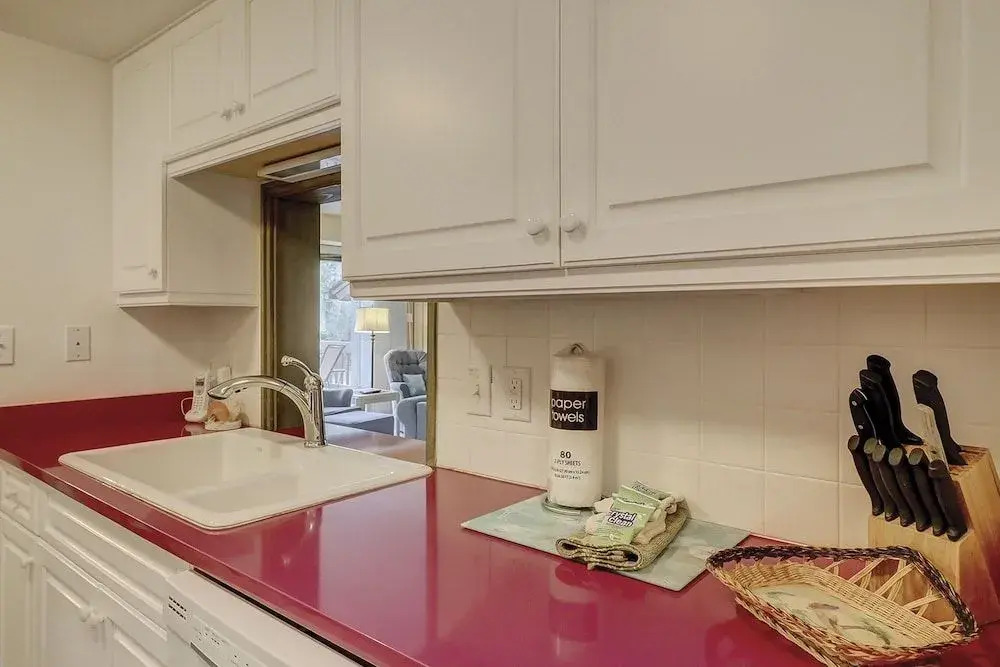 South Beach Villa 1402 by RedAwning