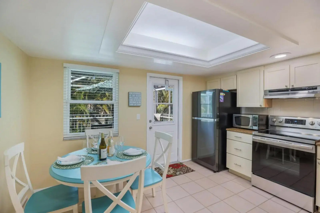 Island Hideaway East - 308B 67th