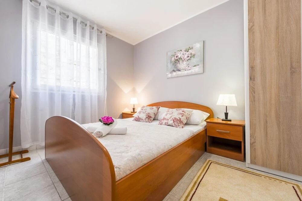 Apartment With one Bedroom in Baška Voda, With Wonderful sea View, Fur