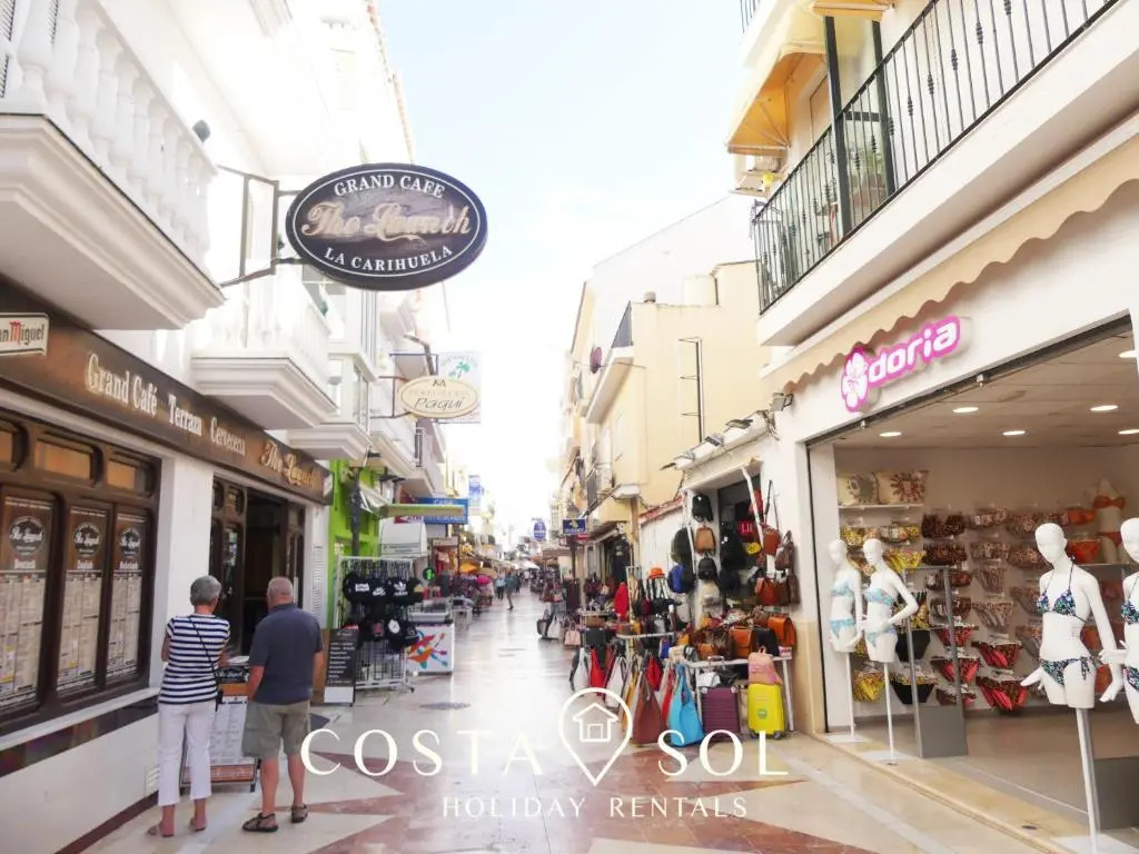 La Carihuela Torremolinos - Studio 3 - Costa Sol Holiday Rentals