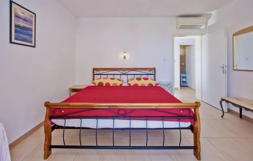 Stunning Apartment in Hvar With 1 Bedrooms and Wifi