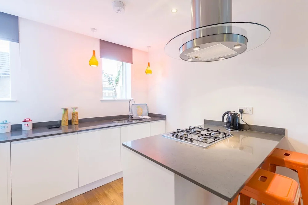 New Stylish 2 Bedroom Flat With Balcony Shoreditch