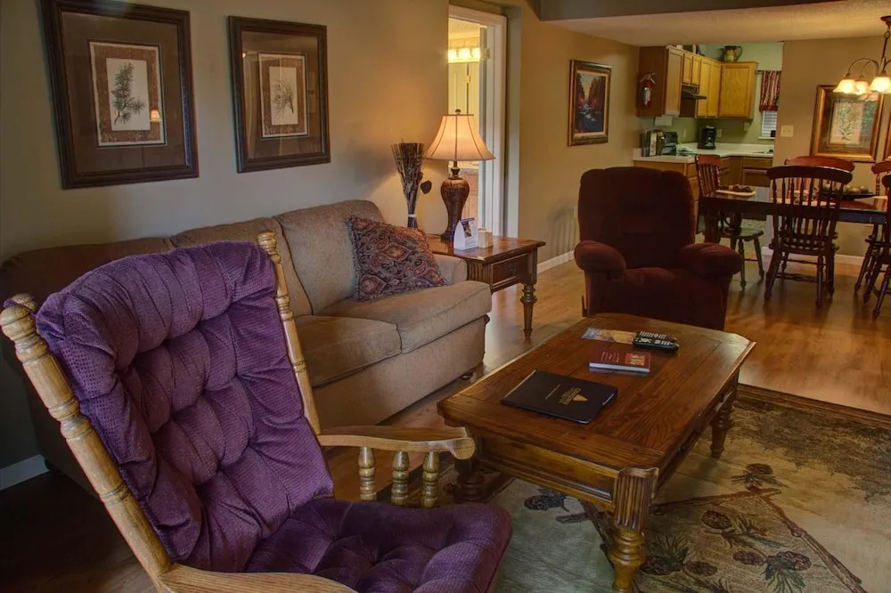 Cedar Lodge 505