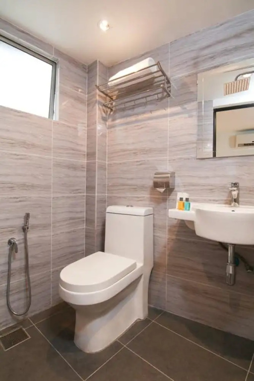 KLCC Chinatown Deluxe 2 Pax Suite