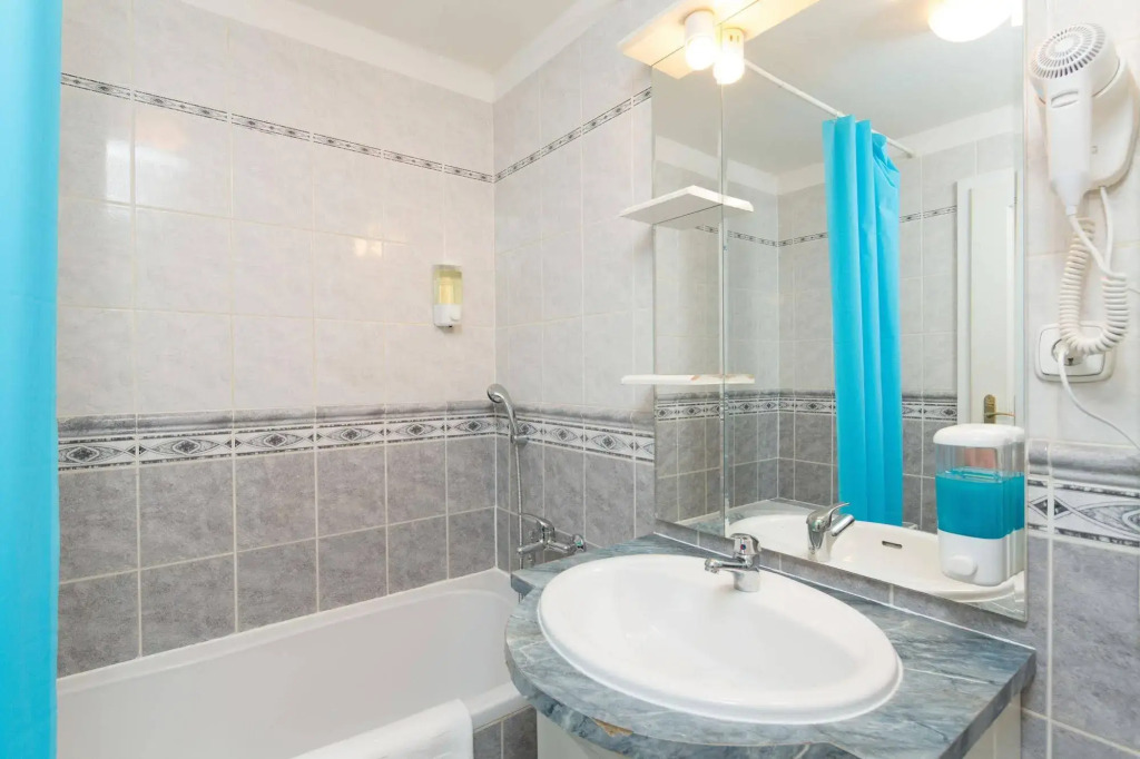 Picasso Apartments Prague