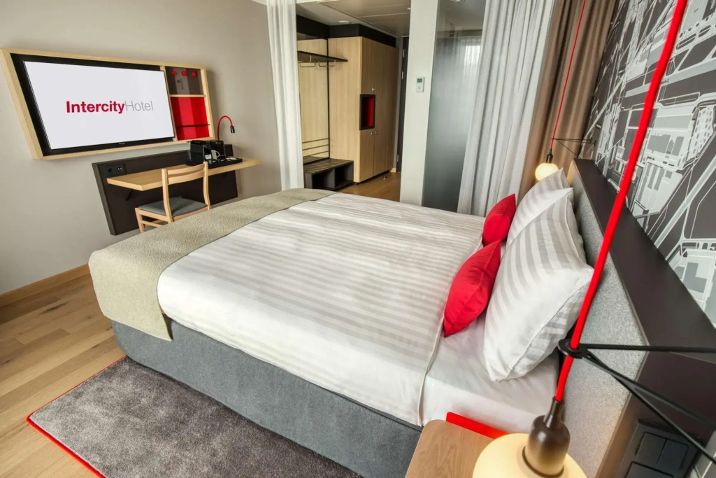 IntercityHotel Berlin Airport BER Terminal 1 & 2