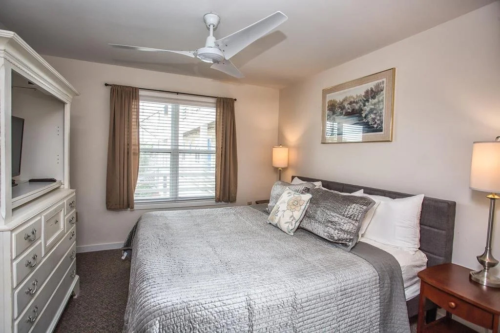 Sandpeddler Inn and Suites