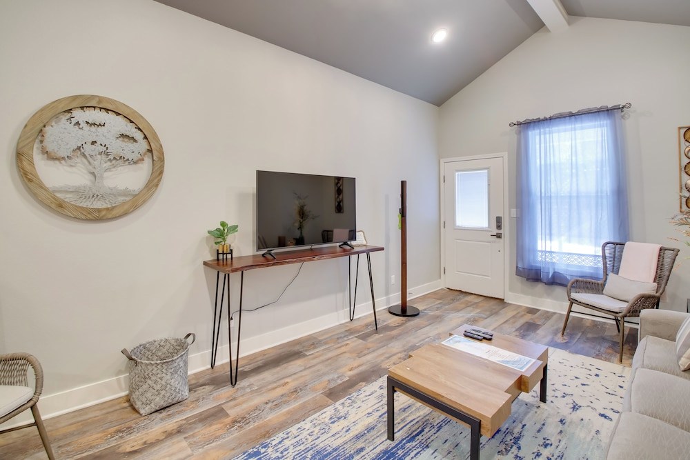 Dog-friendly Home: Near Hot Springs Natl Park