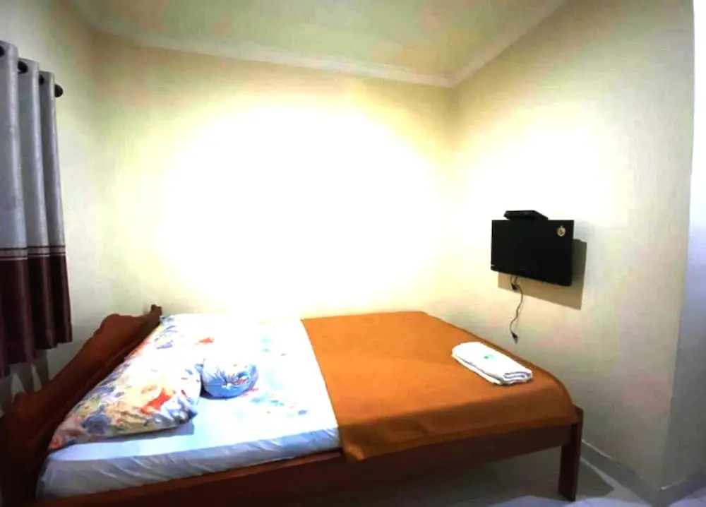 Hotel O Kost Gowa Near Gowa
