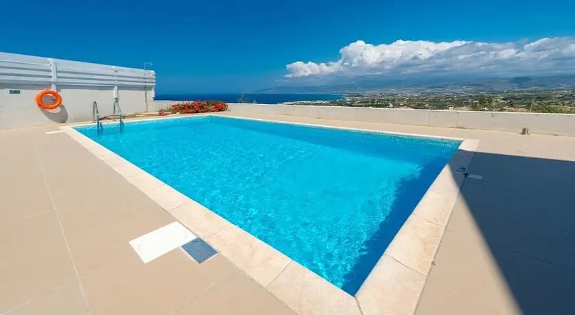 Villa Tavrou Dyo - Luxury 3 Bedroom Latchi Villa With Private Pool