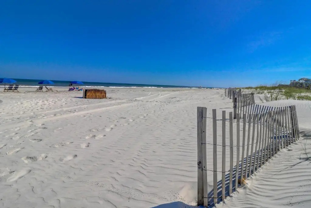 6301 Hampton Place 3 BR Lux Oceanfront