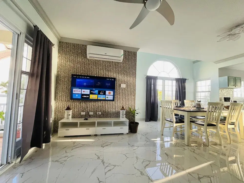 Luxury Guesthouse And Rooms The Lagoons