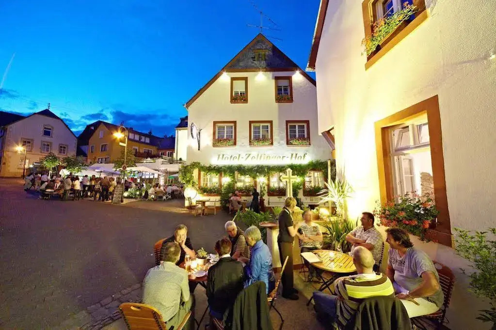 Hotel Zeltinger-Hof - Gasthaus des Rieslings