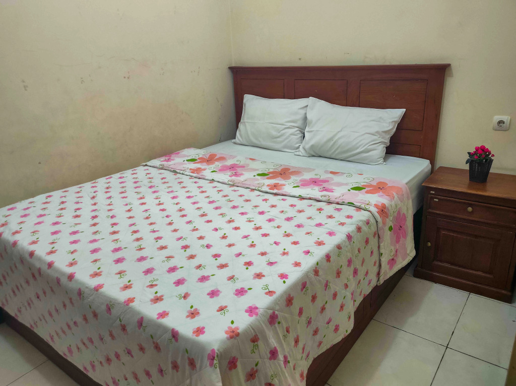 D'Yolland Guesthouse