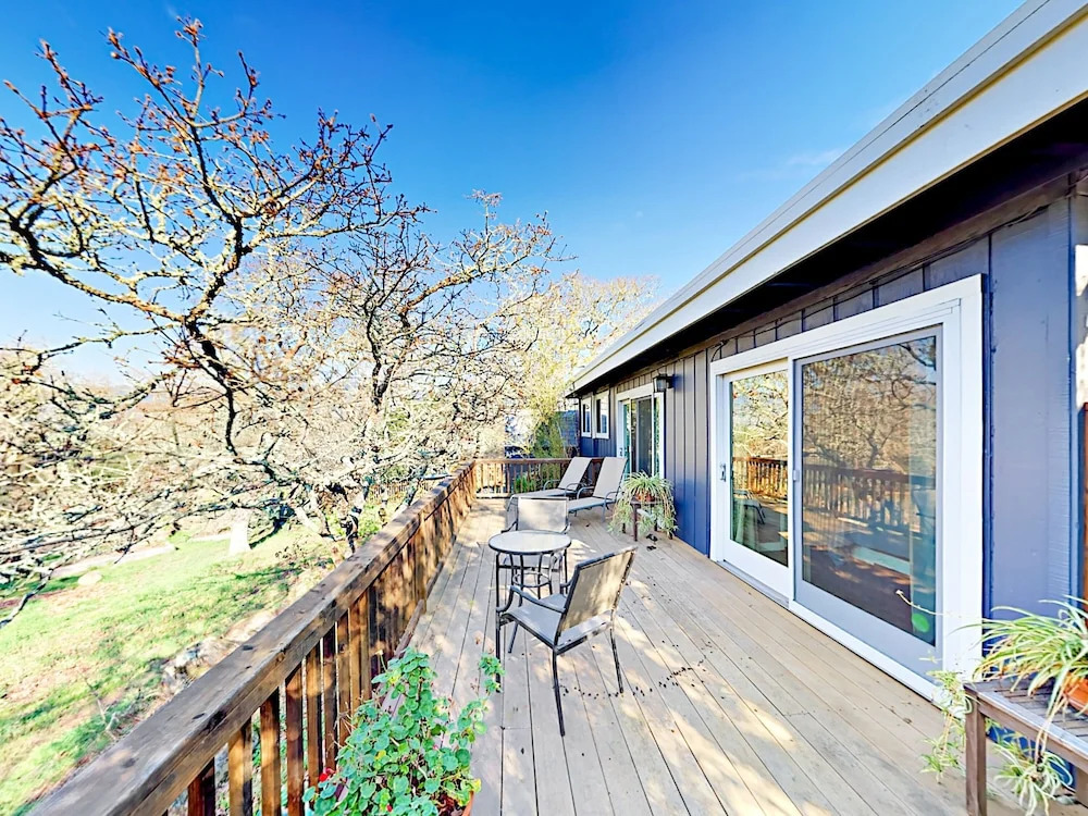 Pepperwood - 2 Br Home