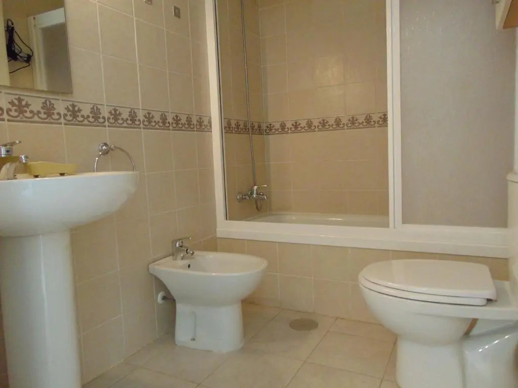 Apartamentos APOLO16 (I-15º-70)
