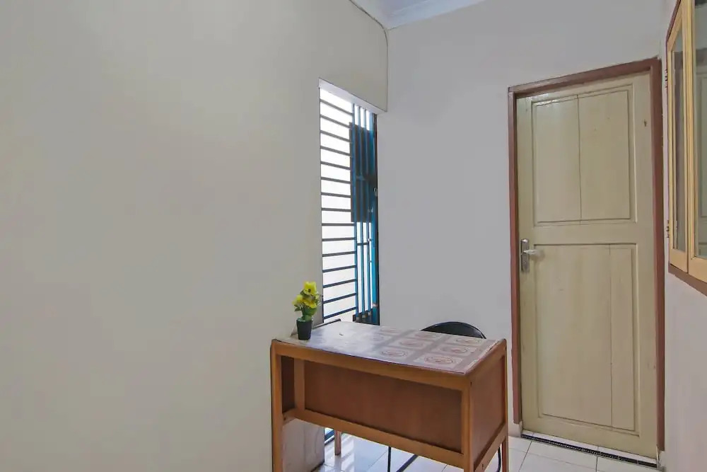 Hotel O Flamboyan 25 Homestay Syariah