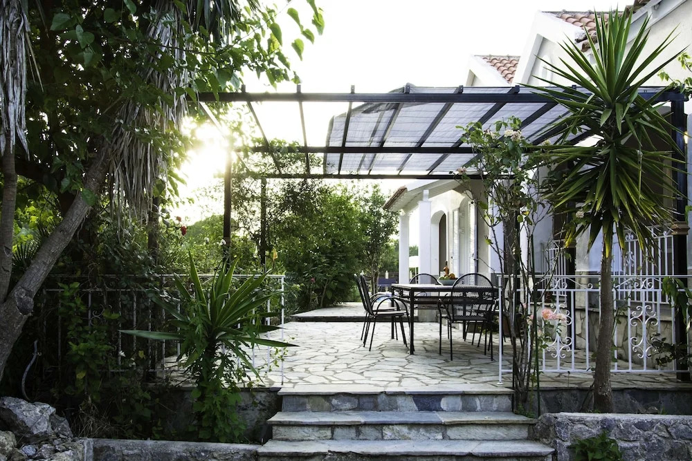 Villa Eros